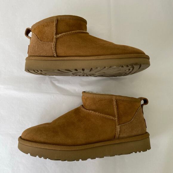 UGG Classic Ultra Mini Chestnut Boots Size 7 - Picture 8 of 14